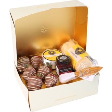 Cheese And Strawberry Gift Box